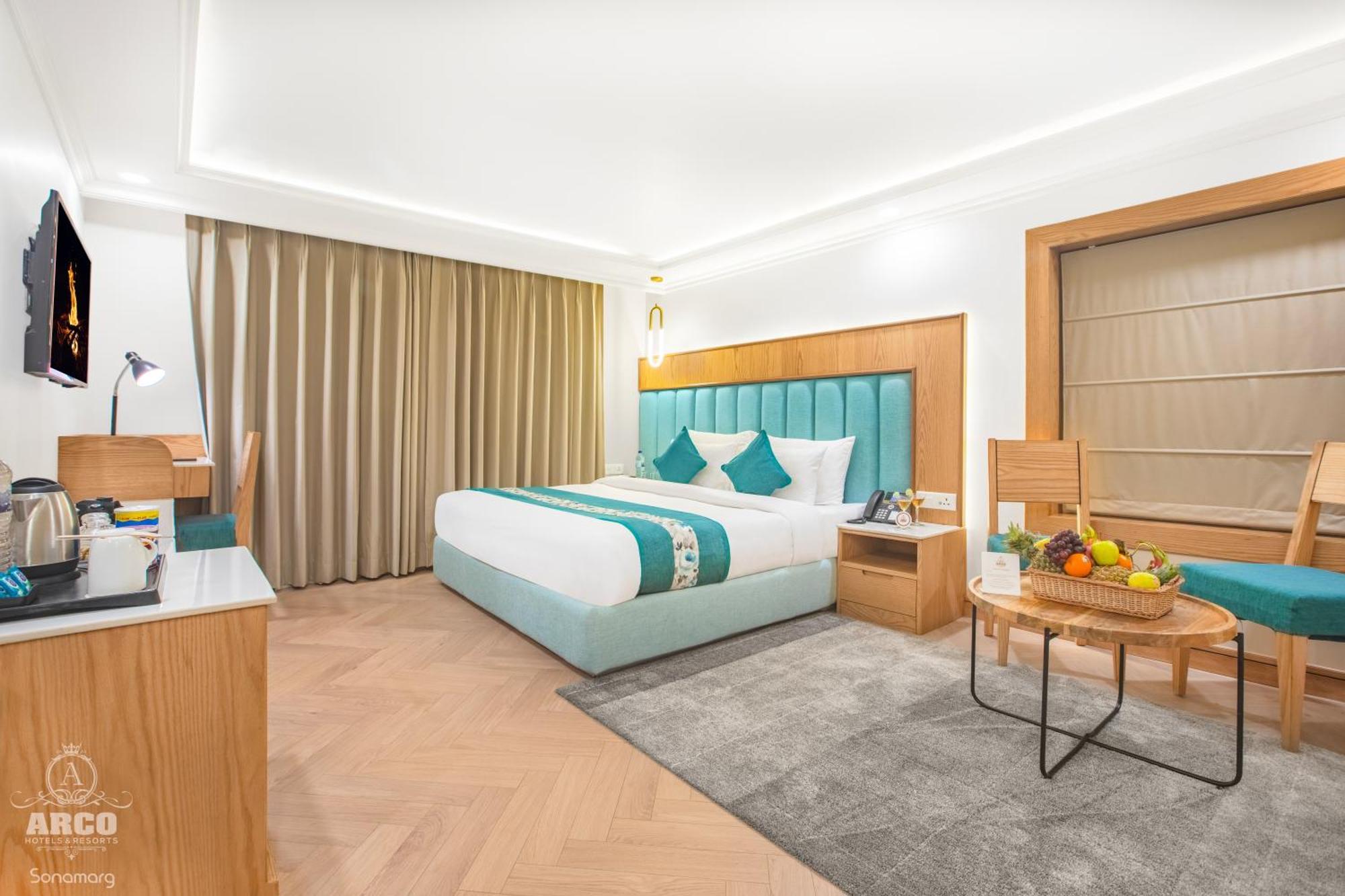 Arco Hotels & Resorts Sonāmarg Esterno foto